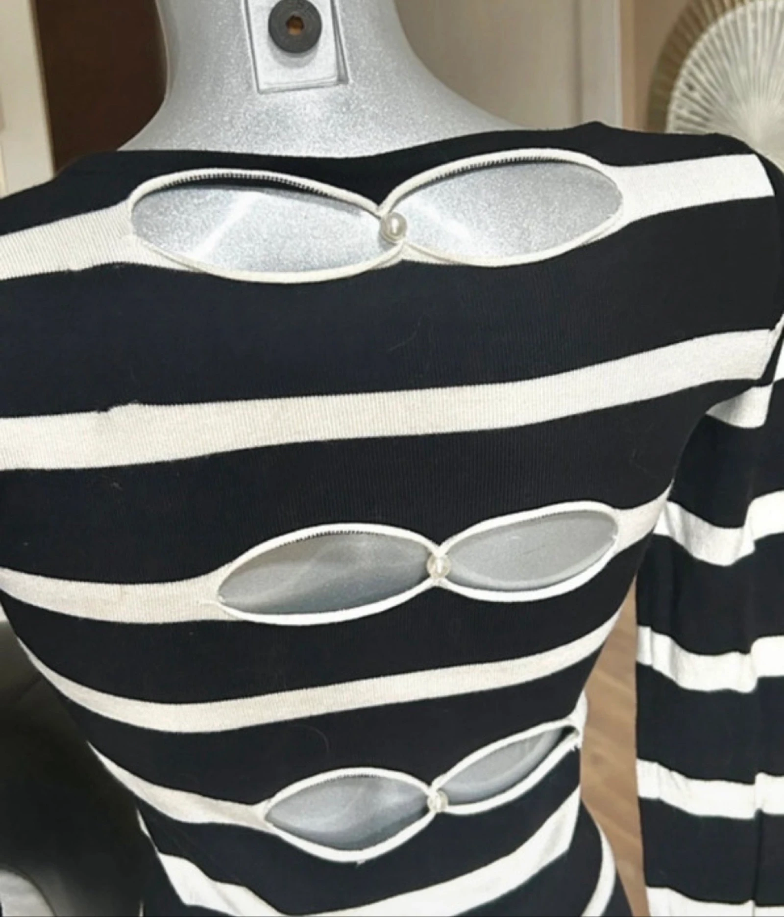 Vestido Koucla Dos ajouré – Chic & Sexy – T. S/M – photo 7